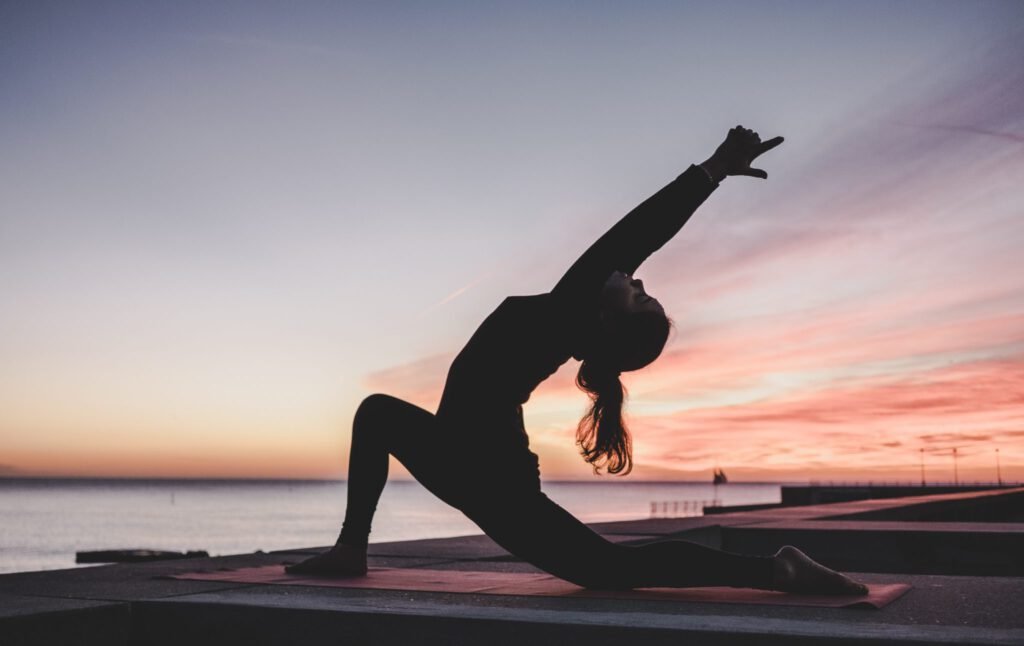 , #Yoga: i 5 benefici nascosti che migliorano la beauty routine