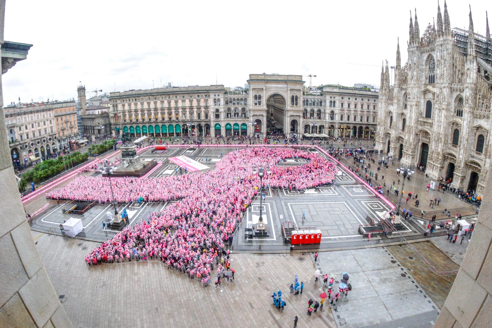 #Milano cammina in rosa con la Pittarosso Pink Parade 2019