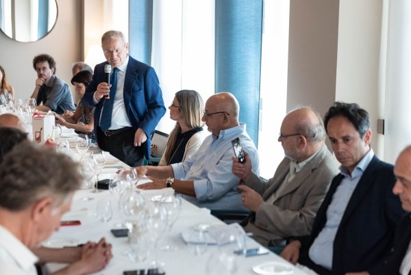 , #La lotta allo spreco non va in vacanza