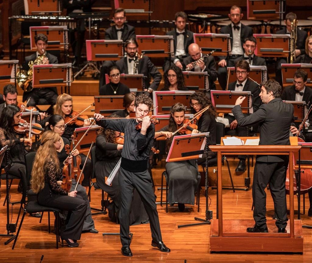 , Davanti agli affreschi di Piero della Francesca, prende il via l’Arezzo Raro Festival