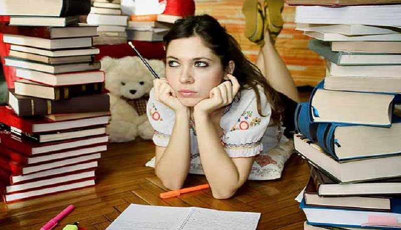 , #Esami, incubo maturità di notte per uno studente su 3