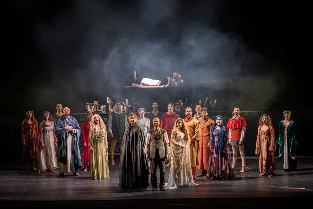 Divina Commedia Opera Musical 2026, La Divina Commedia diventa kolossal teatrale: tecnologia 3D e acrobazie per Dante