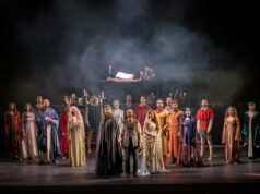 La Divina Commedia diventa kolossal teatrale: tecnologia 3D e acrobazie per Dante