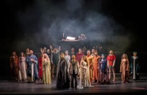 La Divina Commedia diventa kolossal teatrale: tecnologia 3D e acrobazie per Dante