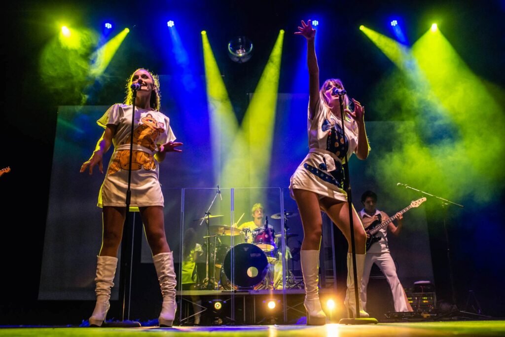 Programmazione concerti Teatro Repower, #Al Teatro Repower 6 appuntamenti per rivivere la storia delle band più celebri di sempre!
