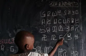 #Può un alfabeto salvare una cultura?