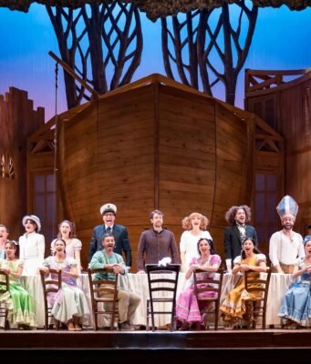 Aggiungi un posto a tavola: cinquant’anni di musical italiano a Milano con Scifoni e Cuccarini