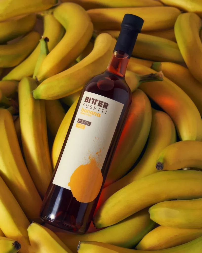 Bitter Fusetti, #Bitter Fusetti Banana: il primo Bitter al mondo che sbarca su OnlyFans!