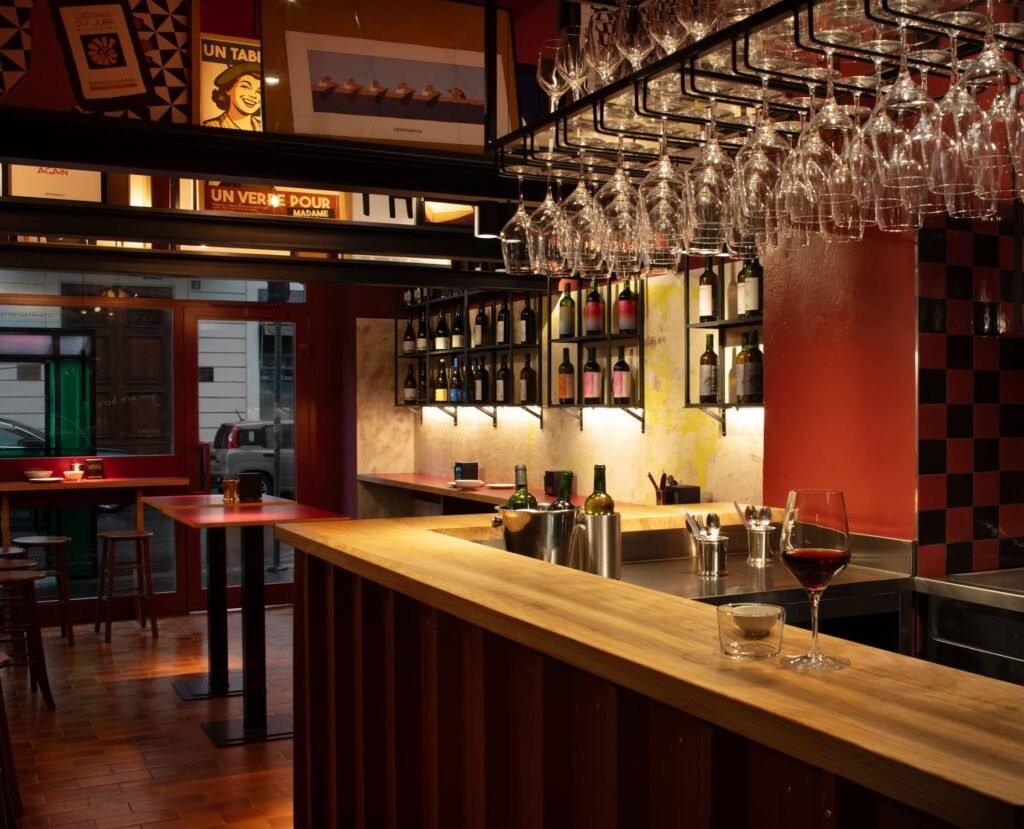 Bar Sandøy Milano apertura novembre 2025, Da Røst nasce Sandøy, il porto informale della movida milanese