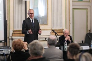 , Milano, l&rsquo;Universit&agrave; degli Studi: &ldquo;Olio d&rsquo;oliva: quando la scienza &egrave; da servire a tavola&rdquo;