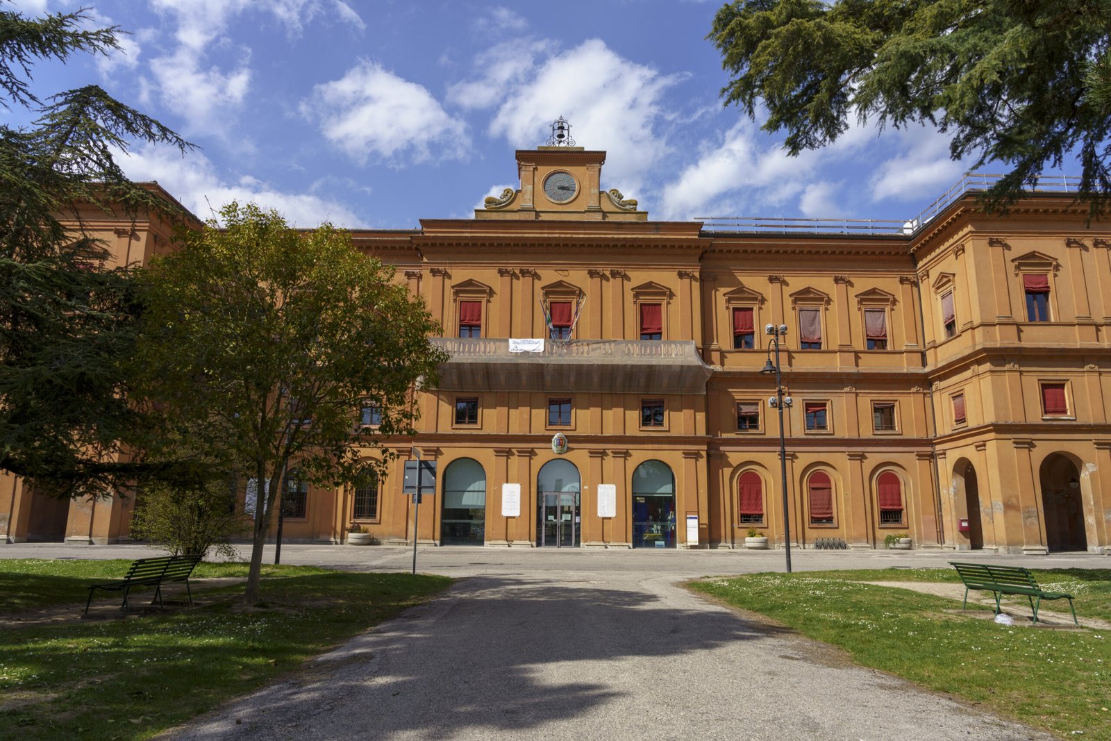 i palazzi storici italiani poco conosciuti che vale la pena visitare da Nonewsmagazine.com i palazzi storici italiani poco conosciuti che vale la pena visitare