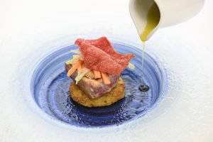 , Ristorante sul mare: a cena con la musica delle  onde marine da Cortile Arabo