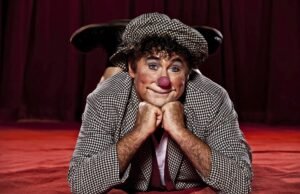 #A Milano il più grande clown del mondo DAVID LARIBLE