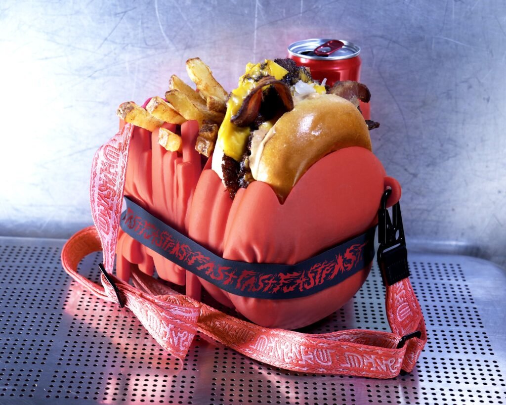 , Meat Crew e Caffè Design per Design Week creano &#8220;FAST FAST FAST FOOD&#8221; progetto per riflettere sulla frenesia milanese