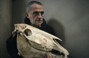 Al via il 14 febbraio dall’Arena del Sole di Bologna Percuotendo. In Cadenza lo spettacolo di Giovanni Lindo Ferretti ph_Martina-F.-Chinca