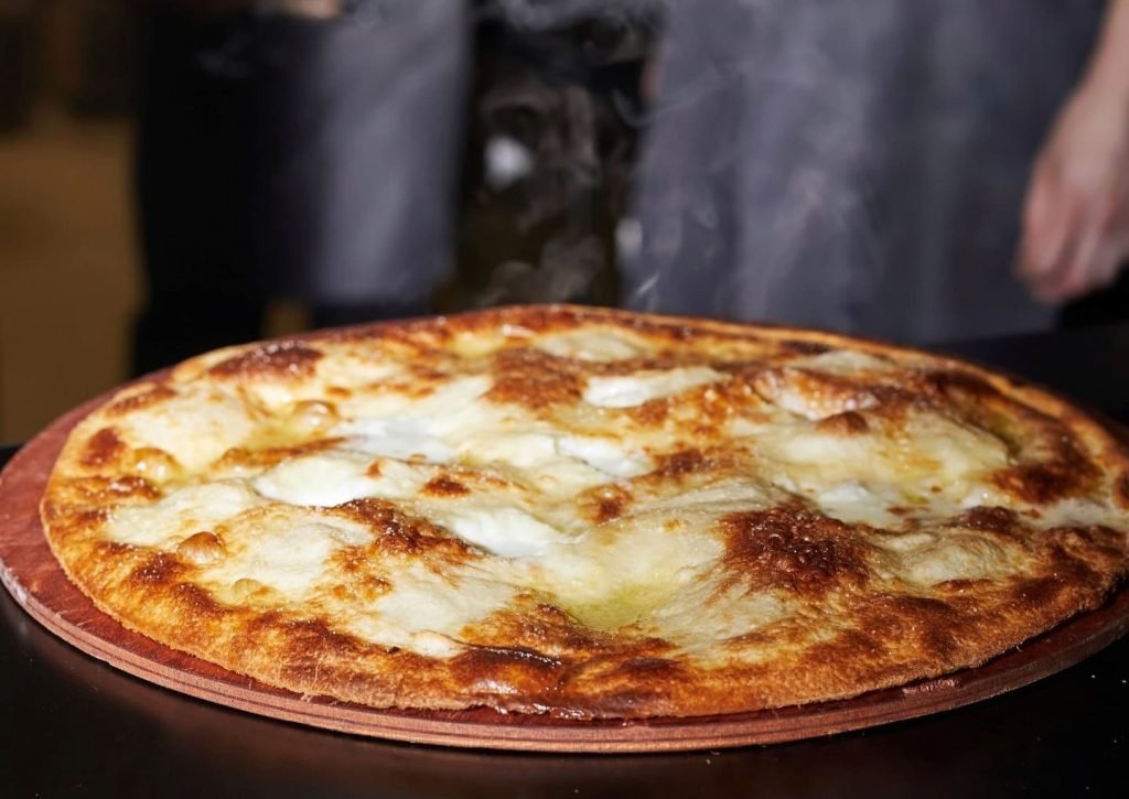 Focaccia al formaggio di Recco IGP, L&#8217;ultimo desiderio? Per il New York Times, una Focaccia al formaggio di Recco