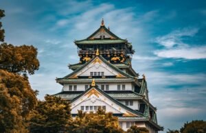 I guardiani immortali del Giappone feudale: tra storia, architettura e resilienza