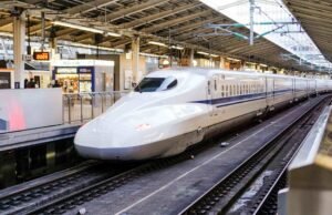 Attraversare il Giappone in treno: un viaggio lento tra paesaggi mozzafiato