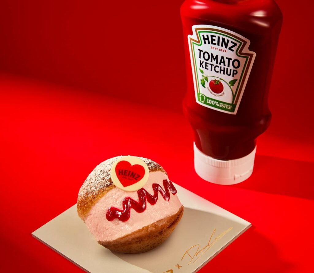 maritozzo Heinz Damiano Carrara San Valentino 2026, Heinz reinterpreta il maritozzo romano: ketchup al posto dell’anello per San Valentino