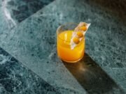 Il Principe di Savoia celebra un secolo di Milano tra drink e memoria