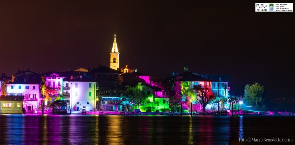 , #Le Isole di Luce illuminano le festività del Lago Maggiore e del Lago d&#8217;Orta