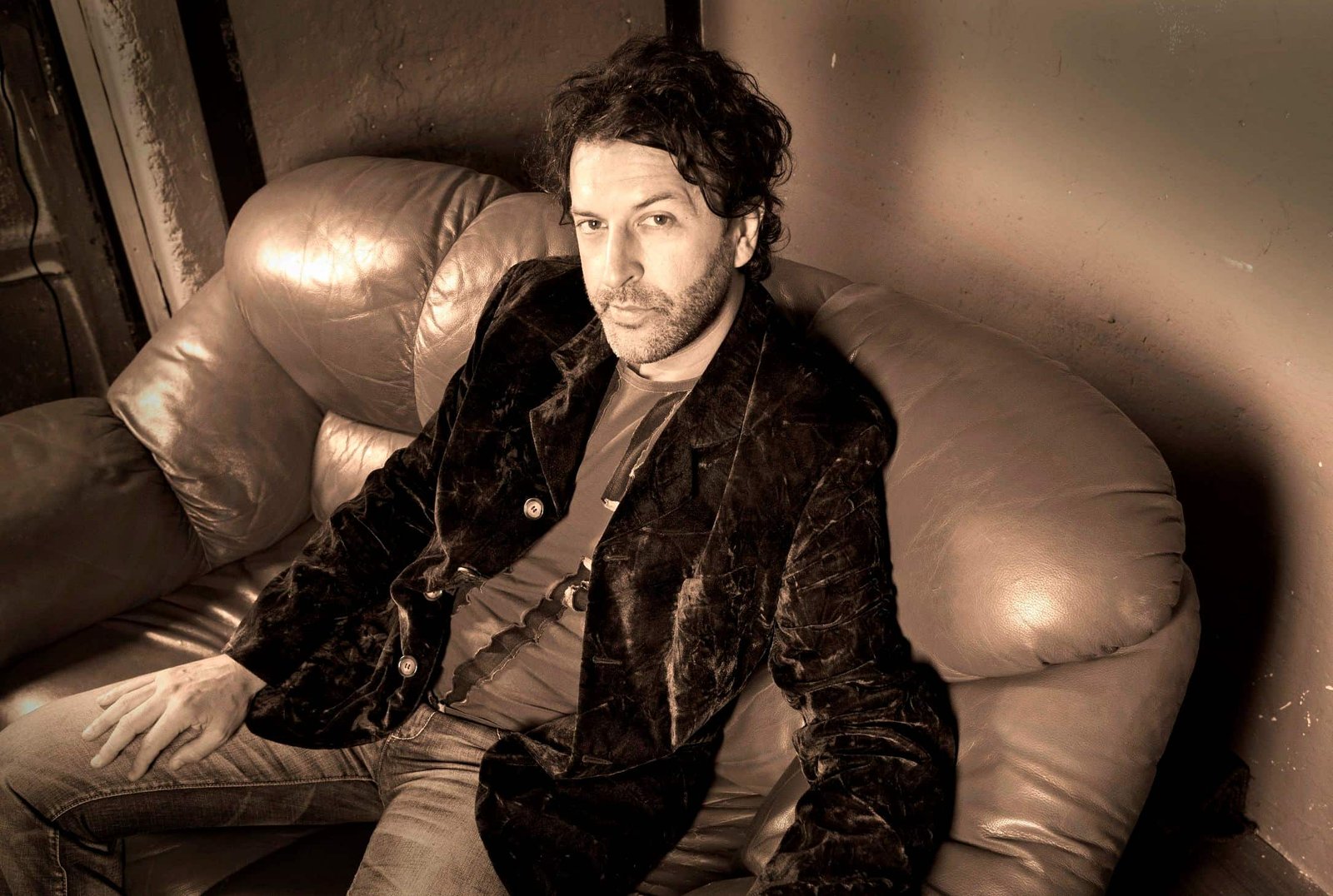 bloccare sui social per amore il paradosso del ti blocco perch233 mi interessi