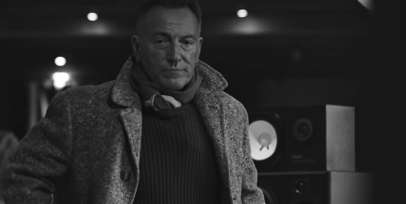 "I'll See You In My Dreams", il nuovo singolo di BRUCE SPRINGSTEEN estratto dall'album in studio realizzato insieme a The Street Band, "LETTER TO YOU".
