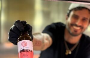 Quando l’arancia incontra il sambuco: la nuova kombucha “Bloomy Orange” di Marco Bianchi