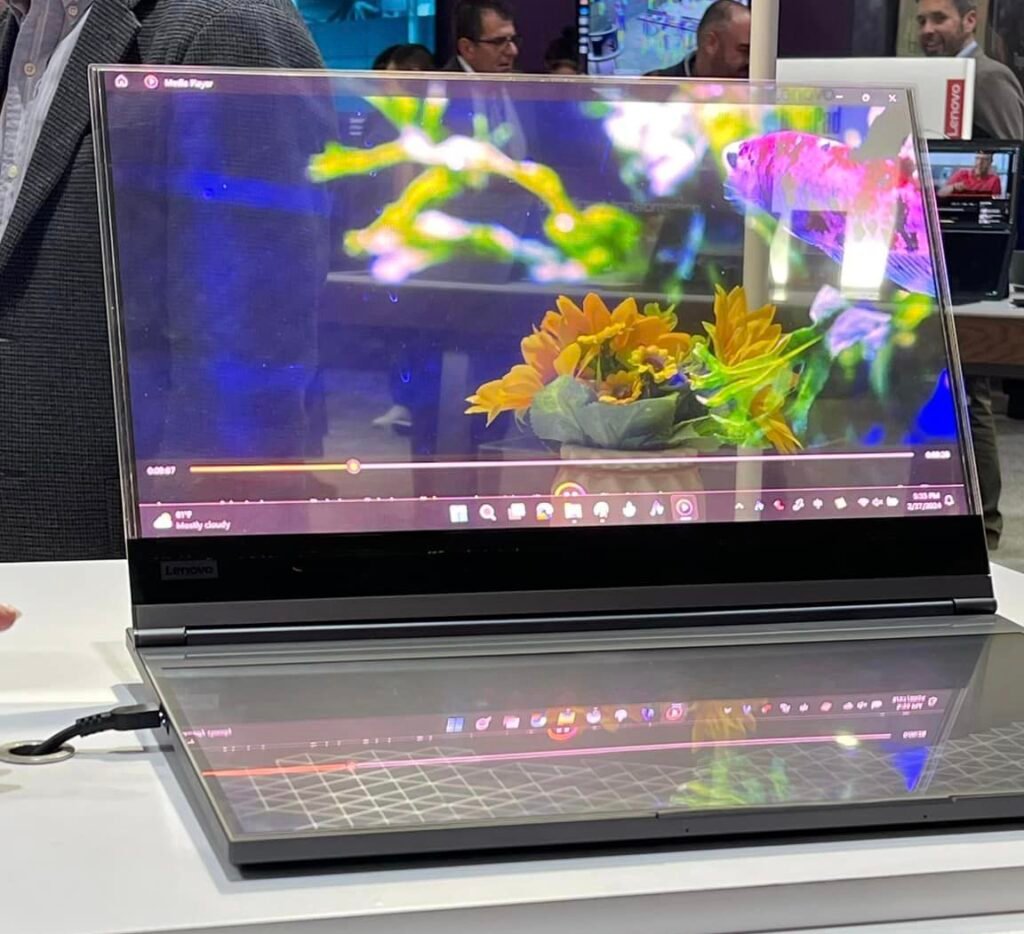 ThinkBook Transparent Display Laptop il laptop trasparente, Lenovo stupisce al Mobile World Congress con il laptop trasparente