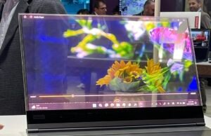 Lenovo stupisce al Mobile World Congress con il laptop trasparente