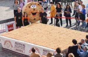 #A Mantova 16 metri quadri di Sbrisolona