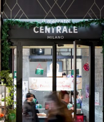 Mercato Centrale Milano, ATS sospende 17 attività: blatte e sporco nei depositi, solo 4 esercizi in regola