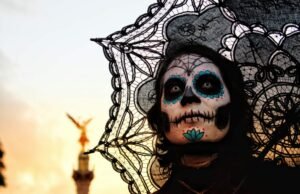 Quando la morte diventa celebrazione: tradizioni funebri straordinarie dal mondo No#News la rivista dell'ozio e della serendipità, Periodico dell’ozio e della serendipità