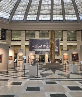 Un weekend tra palazzi segreti, arte contemporanea e Milano da guardare con occhi nuovi