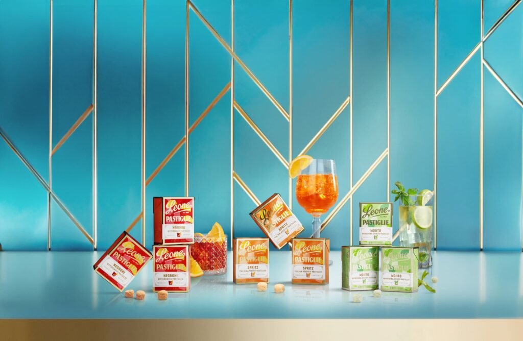 Leone 1857 collezione cocktail analcolici caramelle, Leone 1857 reinventa l’aperitivo: quando il cocktail diventa dolcezza