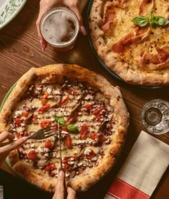 Pizzium lancia il menu di primavera 2026 con Antika, la nuova miscela multicereali per l’impasto