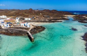 Isole Canarie, le dieci migliori piscine naturali, vere e proprie Spa a cielo aperto