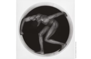 Mapplethorpe a Milano: quando il corpo diventa desiderio e scultura