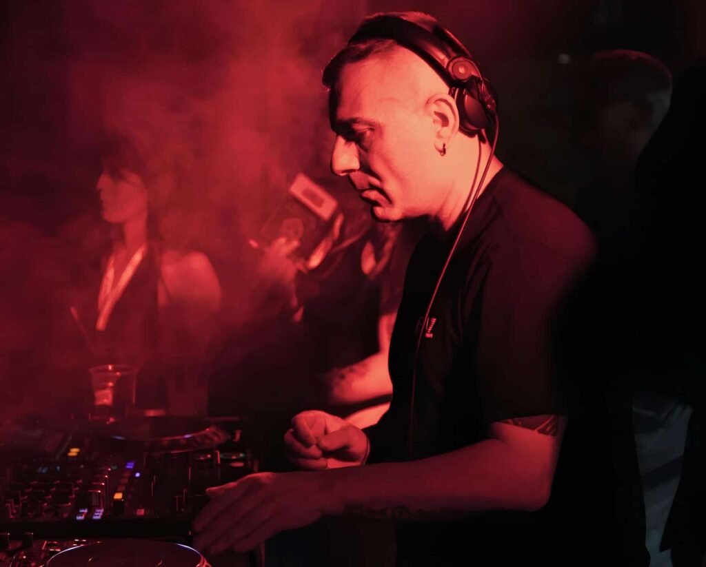 Dub Musik Limited Showcase Apophis Club Milano, La notte milanese si veste di vinile: arriva il Dub Musik Limited Showcase