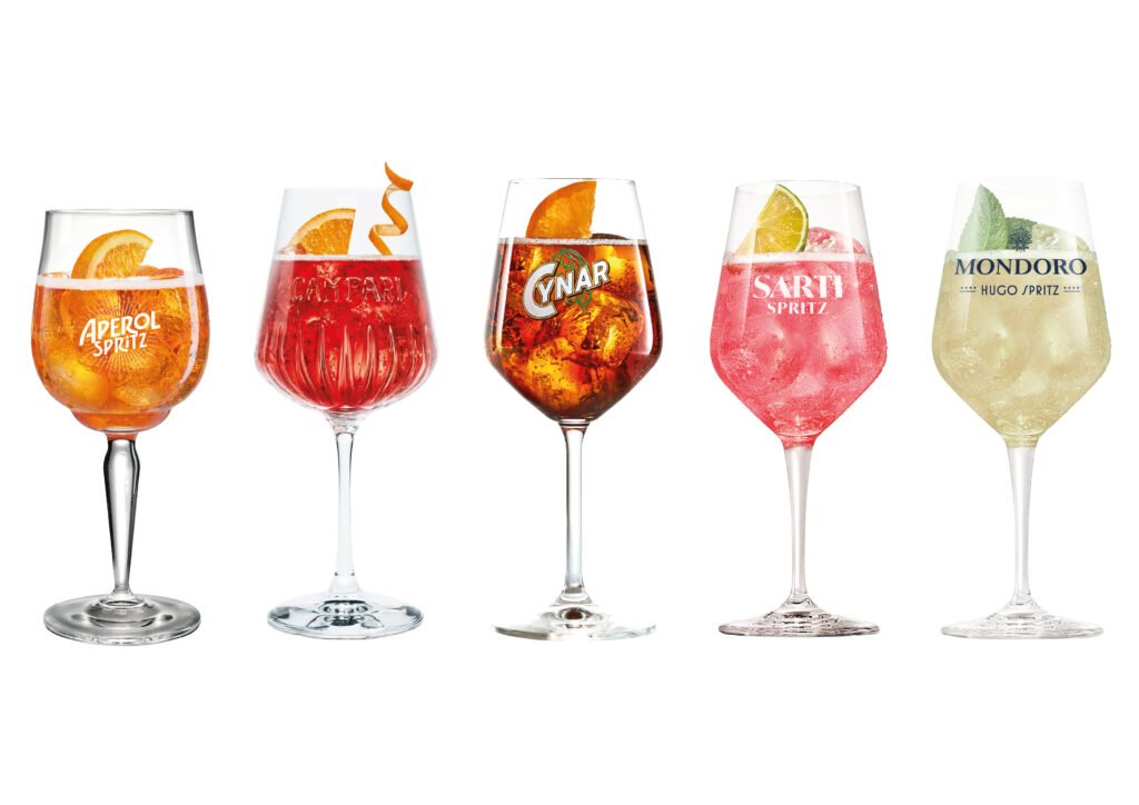 nuovi spritz Campari 2025, La nuova era dello spritz: Campari completa la gamma con Sarti Rosa e Mondoro