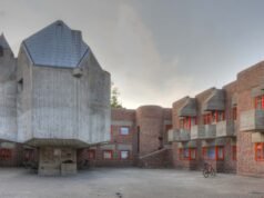 La cappella St. Hildegardis di Gottfried Böhm a Düsseldorf: l’architettura brutalista che dialoga con il sacro