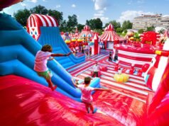 SuperJump Roma 2026: il più grande parco gonfiabile d’Italia apre a Piazza Mancini fino a gennaio 2027