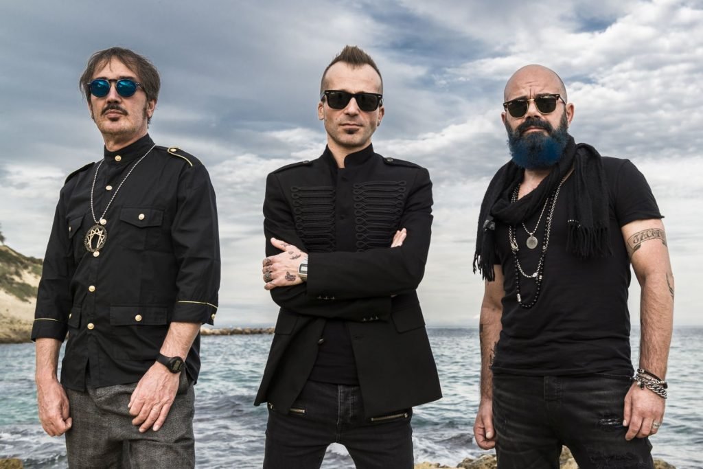 Recensione di Antistasis della band Tazenda, #Tazenda: dopo tre anni di duro lavoro nasce Antistasis