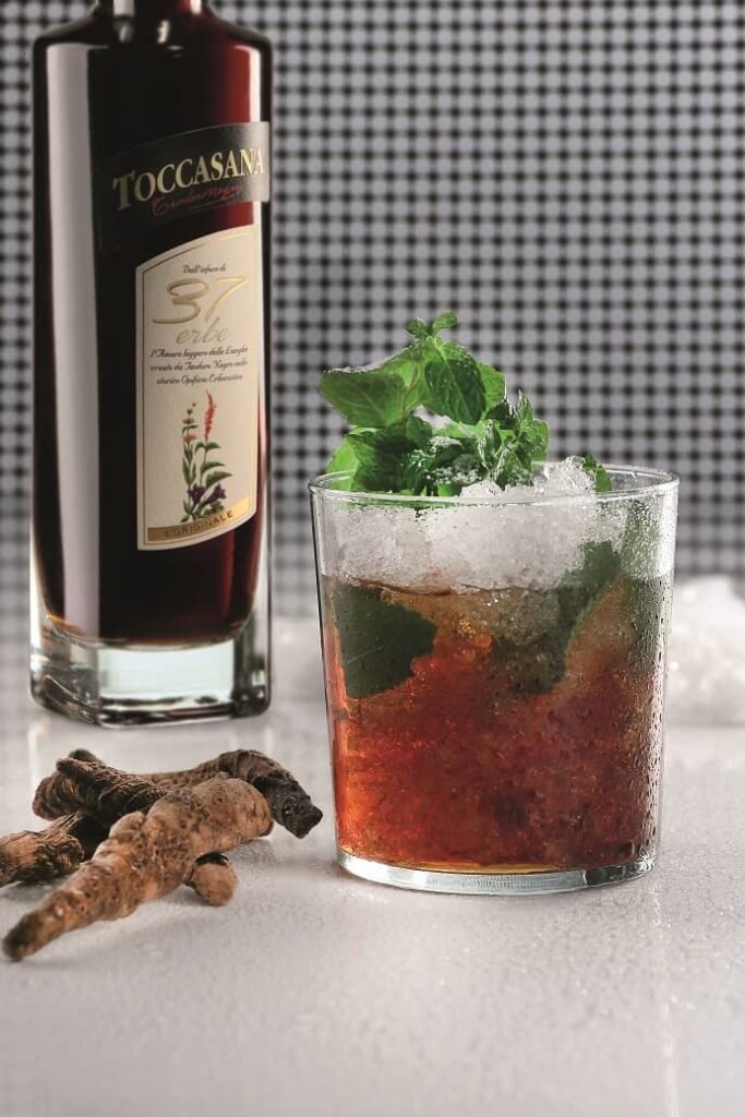 Toccasana Julep, #Toccasana Julep: il cocktail con 37 erbe