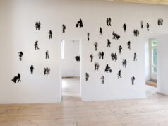 Tra destino e futuro: l’arte visionaria di Simona Uberto in mostra a Lodi