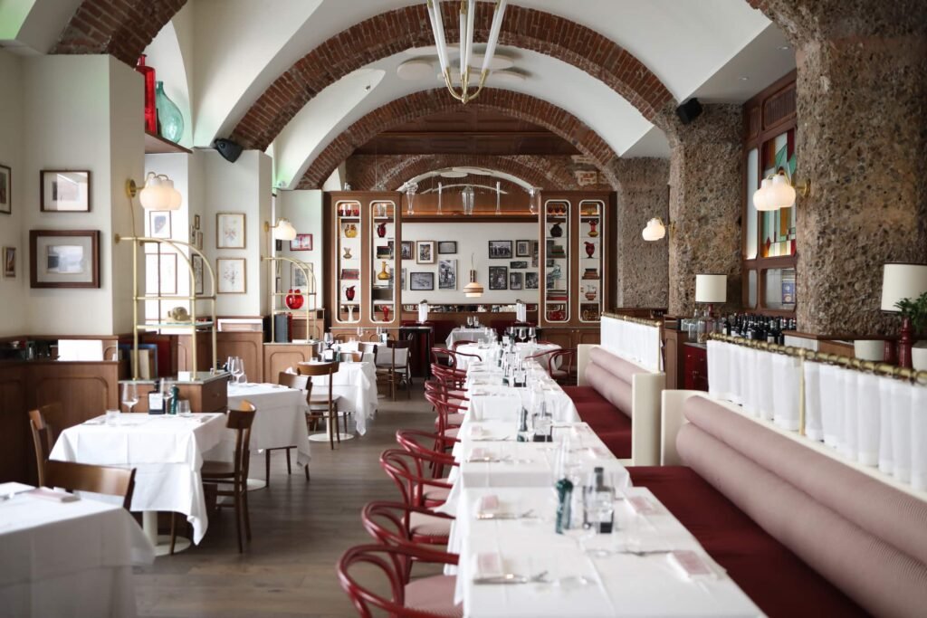 cena a quattro mani Milano maggio 2026 Veramente Food Writers, Il fuoco incontra il mare: la cena a quattro mani da Veramente con lo chef Claudio Rovai