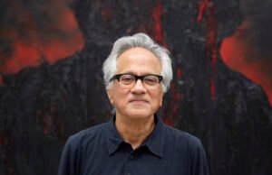 Anish Kapoor trasforma Venezia in un abisso di luce e vuoto: la mostra che sfida i confini della percezione #Anish Kapoor mostra d’arte. Un viaggio introspettivo.