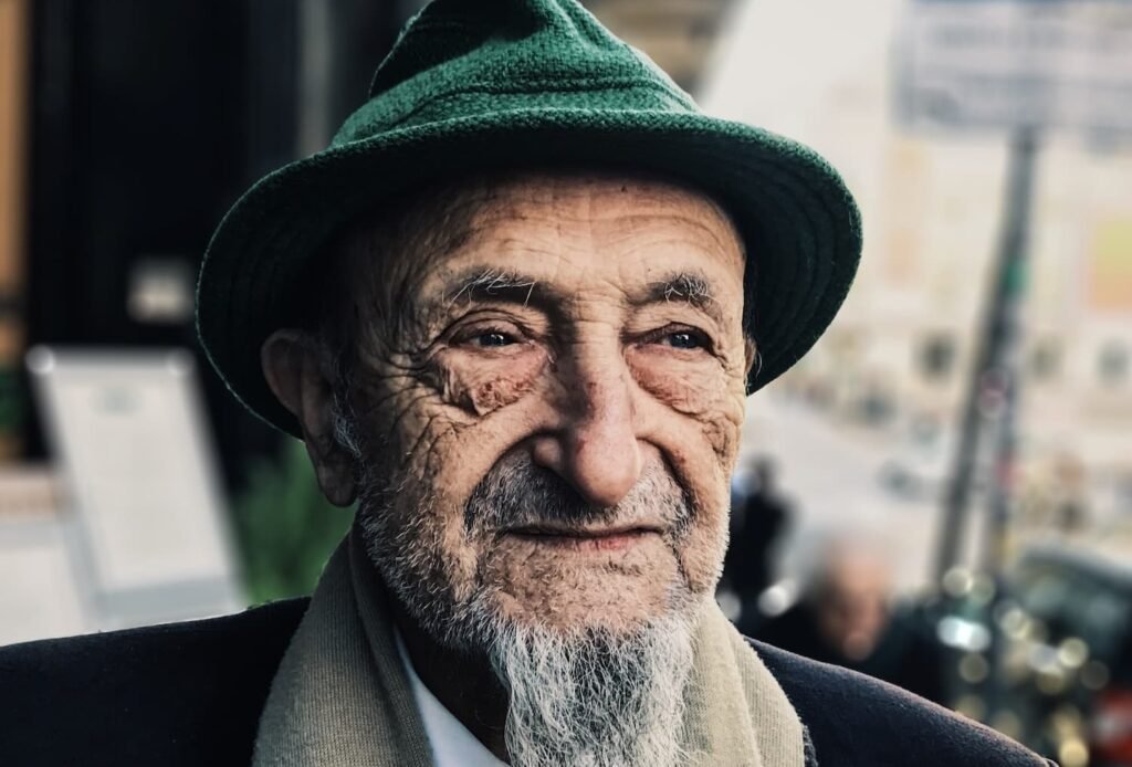 Alzheimer, #Alzheimer: 5 consigli per alleggerire il carico emotivo dei caregiver