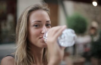 Quanta acqua bere al giorno? No News la rivista dell'ozio e della serendipità, Ozio e serendipità