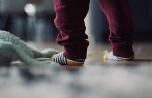 #Muovere i primi passi: i 5 NO per il cammino indipendente del bambino